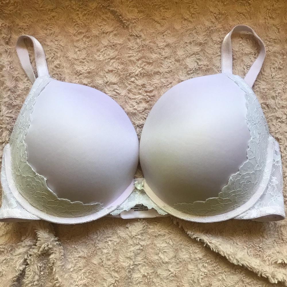 Baby pink and lace Torrid push up bra